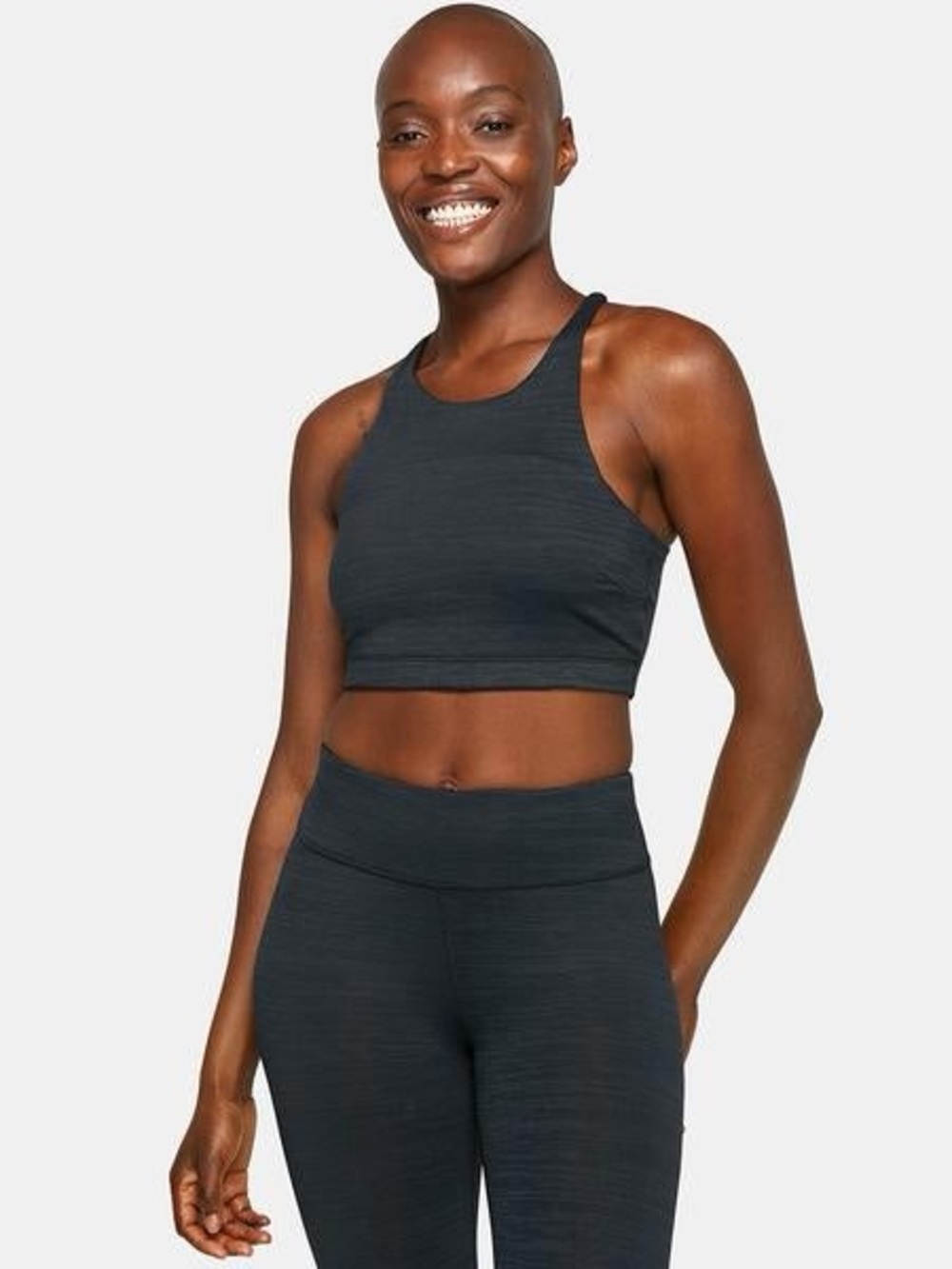 Outdoor Voices TechSweat Crop Top in Black (Small)